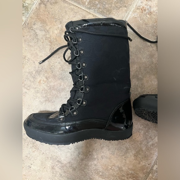 Authentic COACH PEGGEY SIGNATURE BLACK BOOT 7B New Without Box Never Worn - Picture 6 of 12